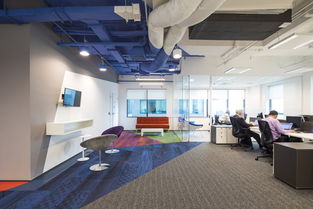 時(shí)尚辦公網(wǎng) 辦公設(shè)計(jì) 設(shè)計(jì)欣賞 炫彩幾何 tata咨詢公司阿爾法維爾總部設(shè)計(jì)欣賞